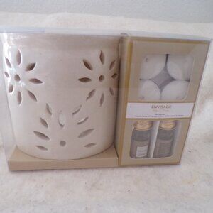 Ceramic Oil Burner with 2 Fragrance Oils & 4 Tea Lights Fragrance Box Set
